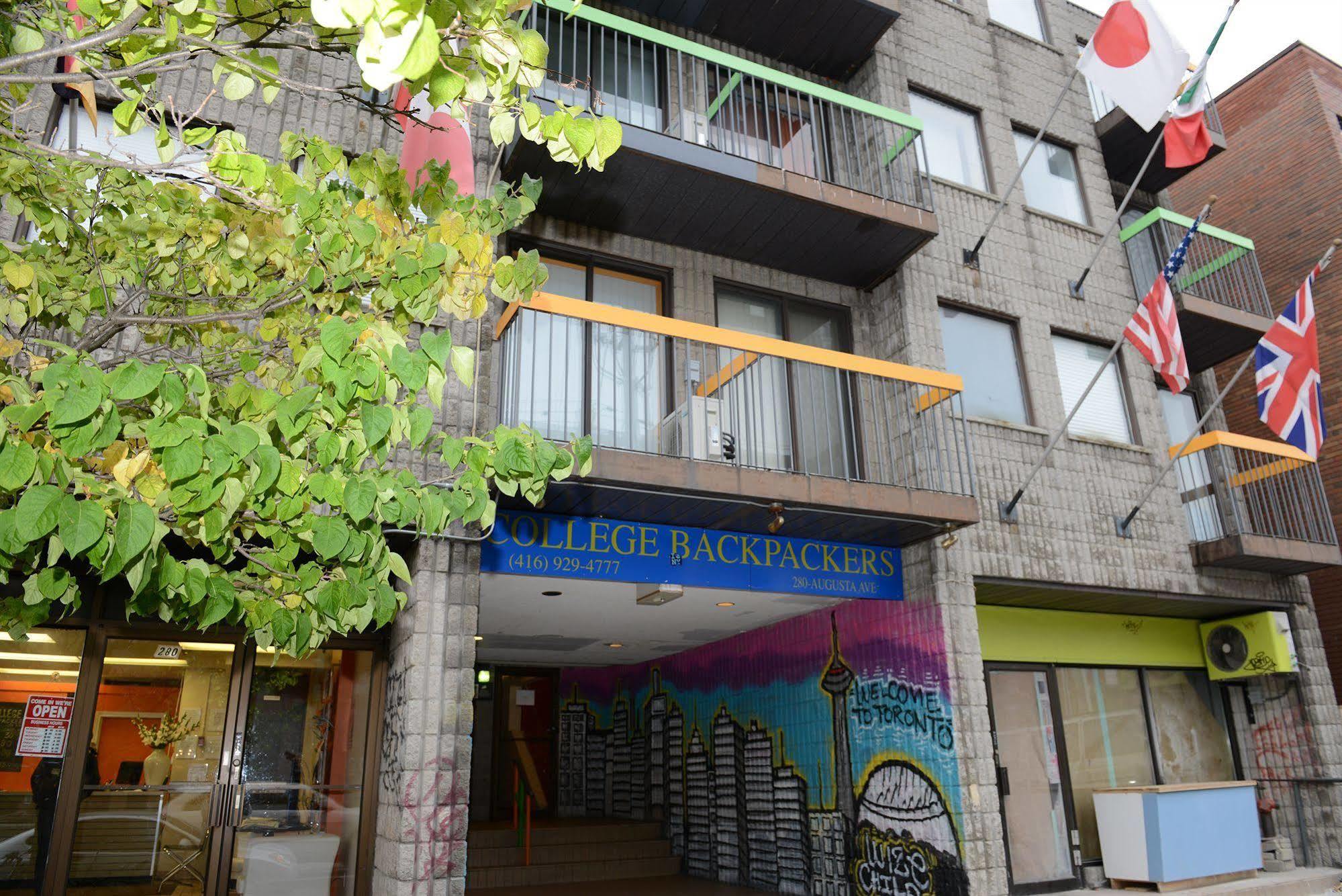 Kensington College Backpackers Hostel โตรอนโต ภายนอก รูปภาพ